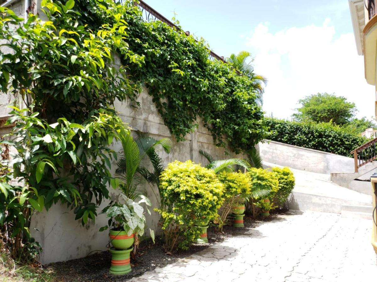 Keep Cool Guesthouse โกรส อิส์ลีต ภายนอก รูปภาพ