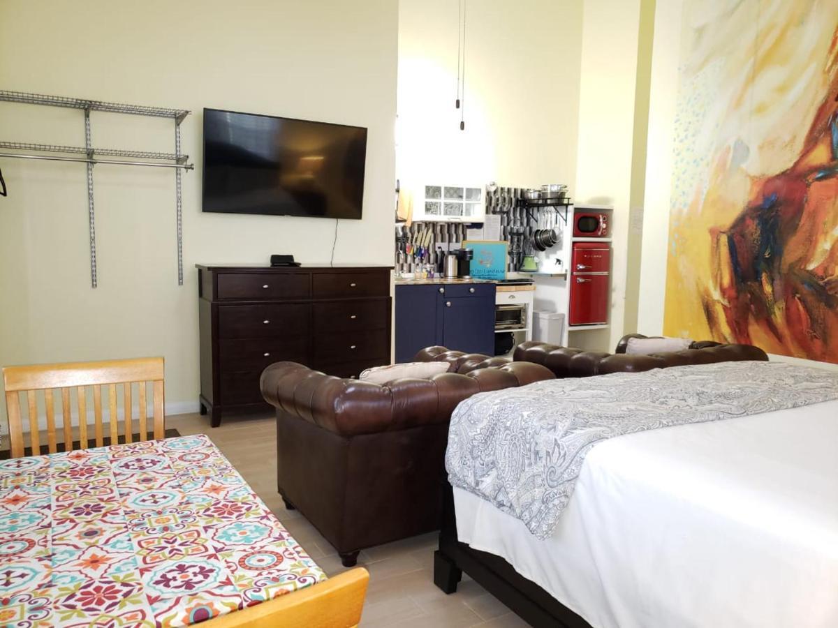 Keep Cool Guesthouse โกรส อิส์ลีต ภายนอก รูปภาพ