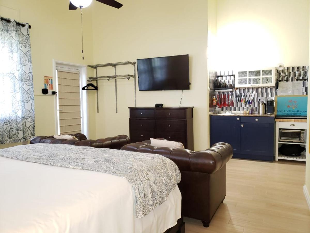Keep Cool Guesthouse โกรส อิส์ลีต ภายนอก รูปภาพ